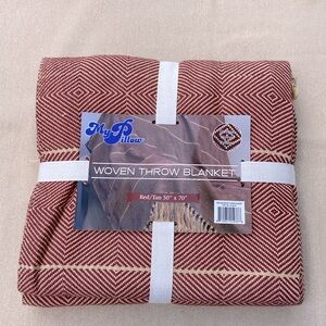 My pillow woven cotton throw new with tags